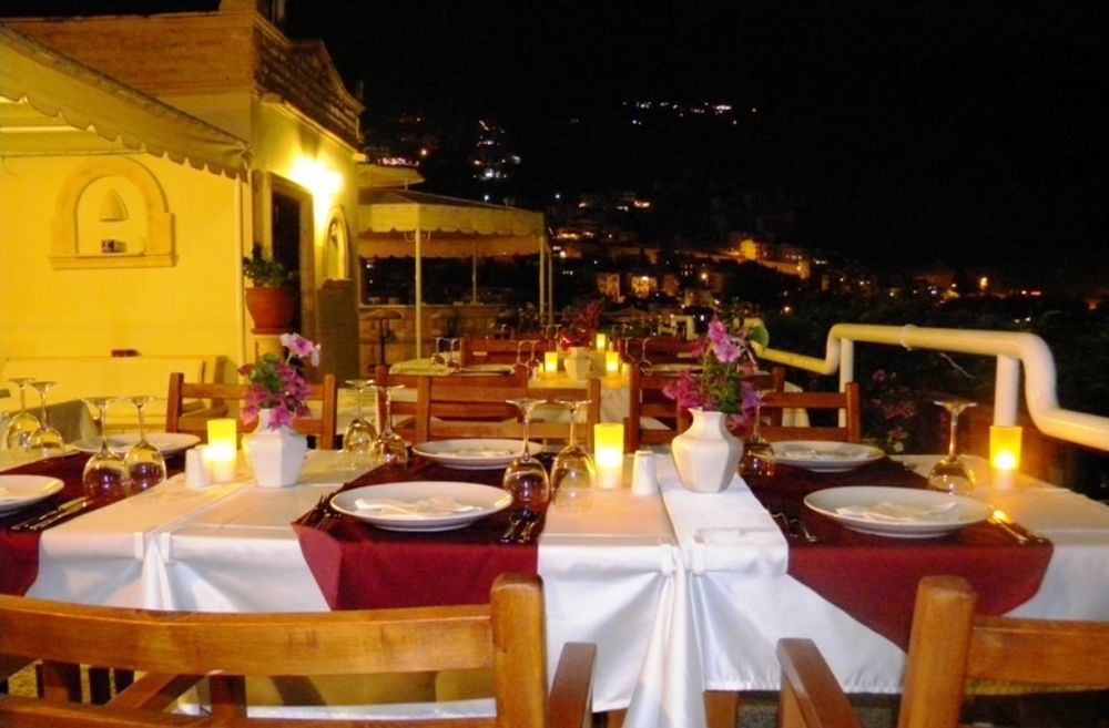 Hotel Dionysia كالكان المظهر الخارجي الصورة